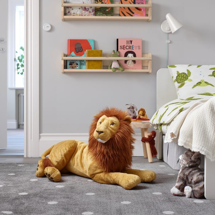lion - Image 2